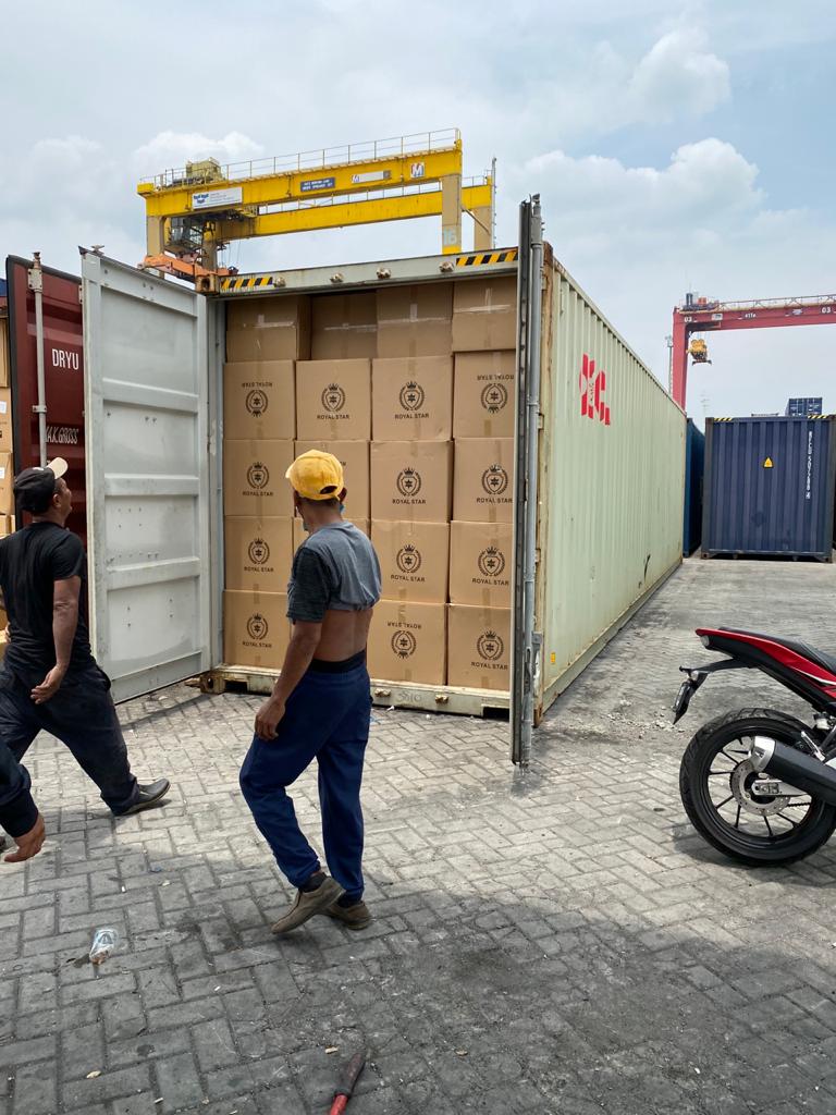 Jasa Import Rumput Sintetis